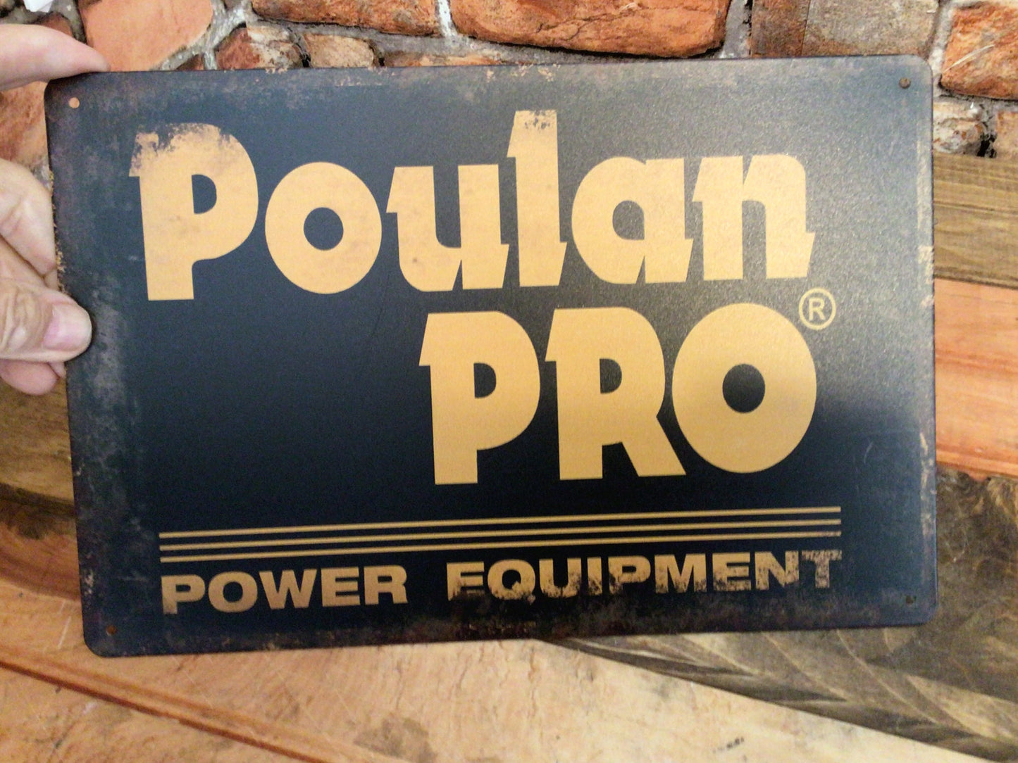 12"x8" Vintage Style "Poulan PRO" Power Equipment Advertising Sign.