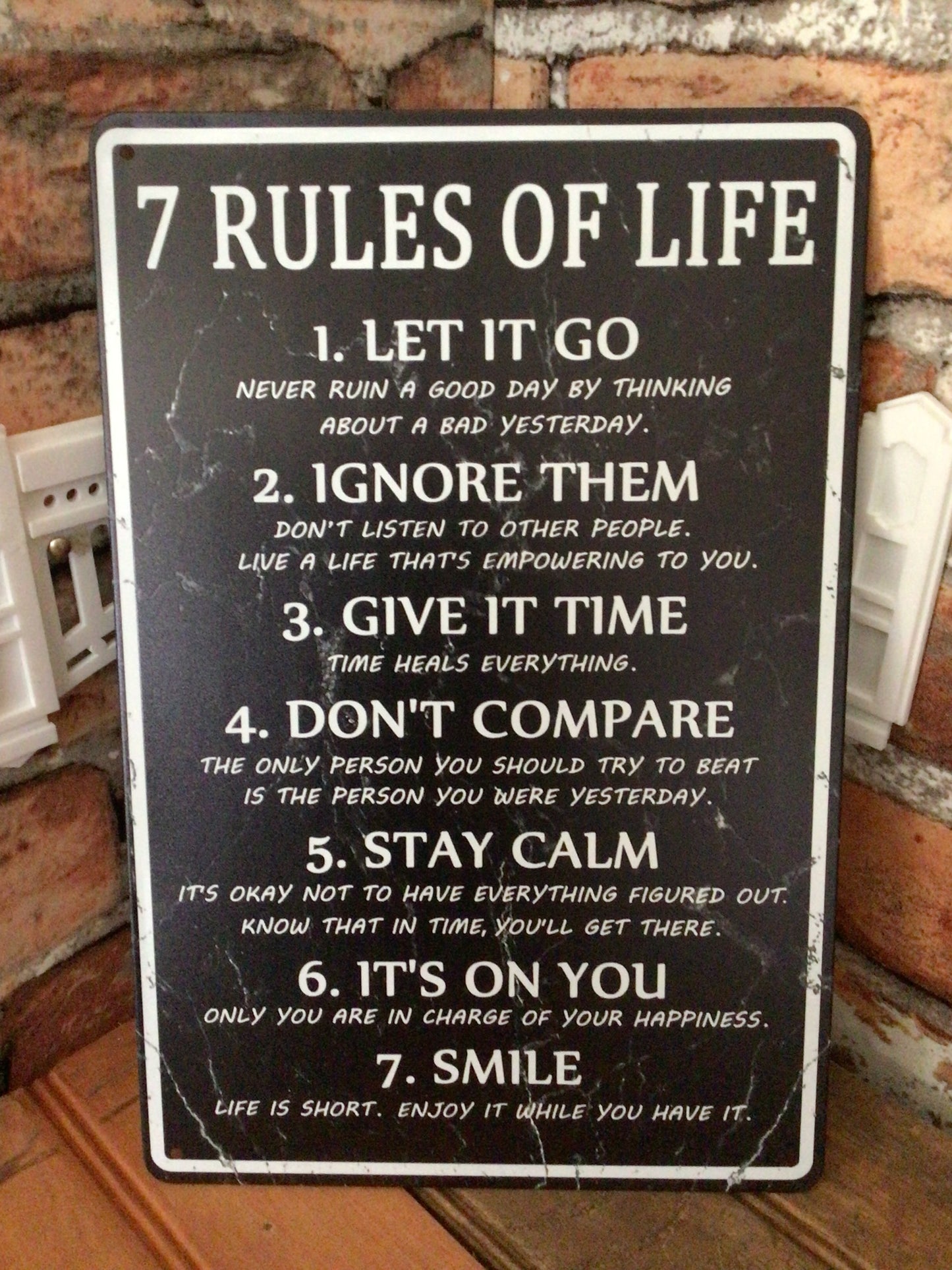 8"x12" Vintage Rustic Inspirational "7 Rules of Life" Sign.