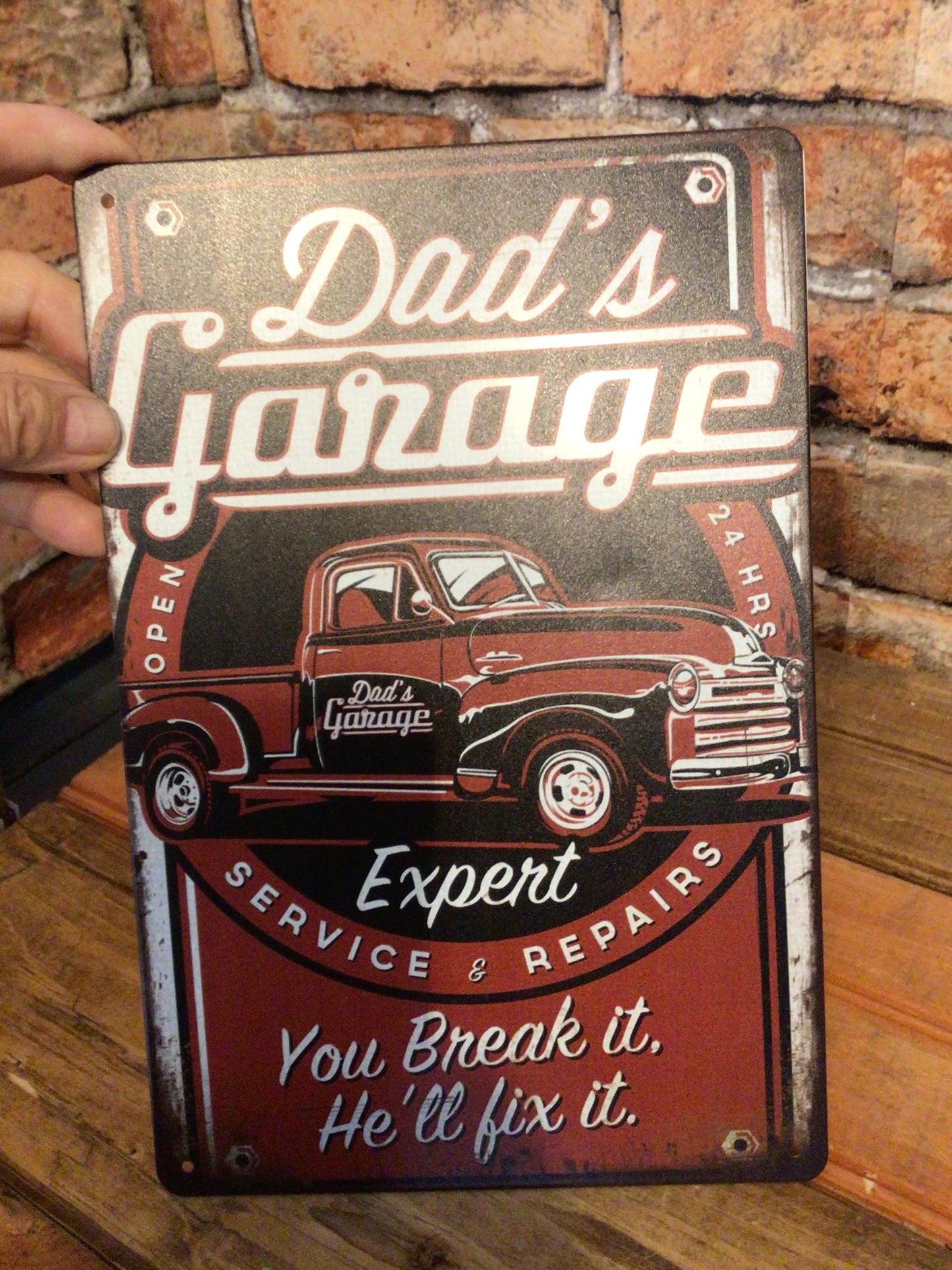 8"x12" Retro Style "Dad's Garage" " Expert Service" Tin Sign. Makes a Great Gift!