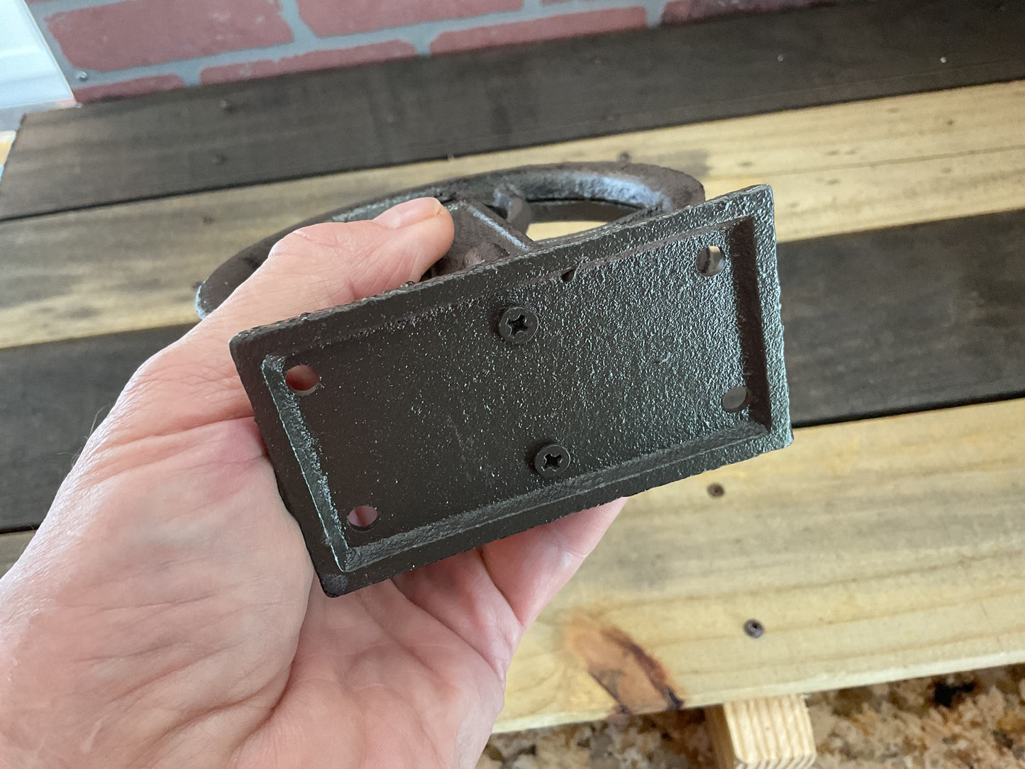 Rustic Style Wall Mounted Pully for 1/2" Rope. Great for Plants