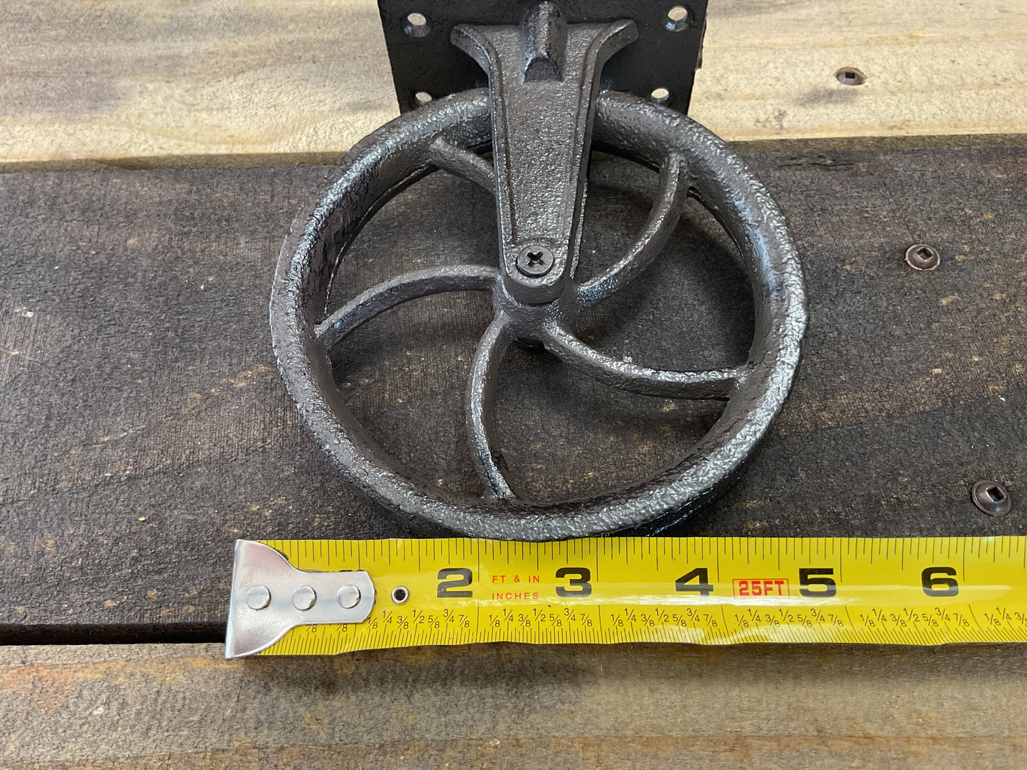 Rustic Style Wall Mounted Pully for 1/2" Rope. Great for Plants