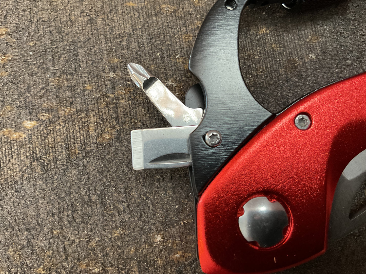 "Fix-it" Brand Carabiner Multi-tool Great for Campers, Hikers, DIY's Great Gift