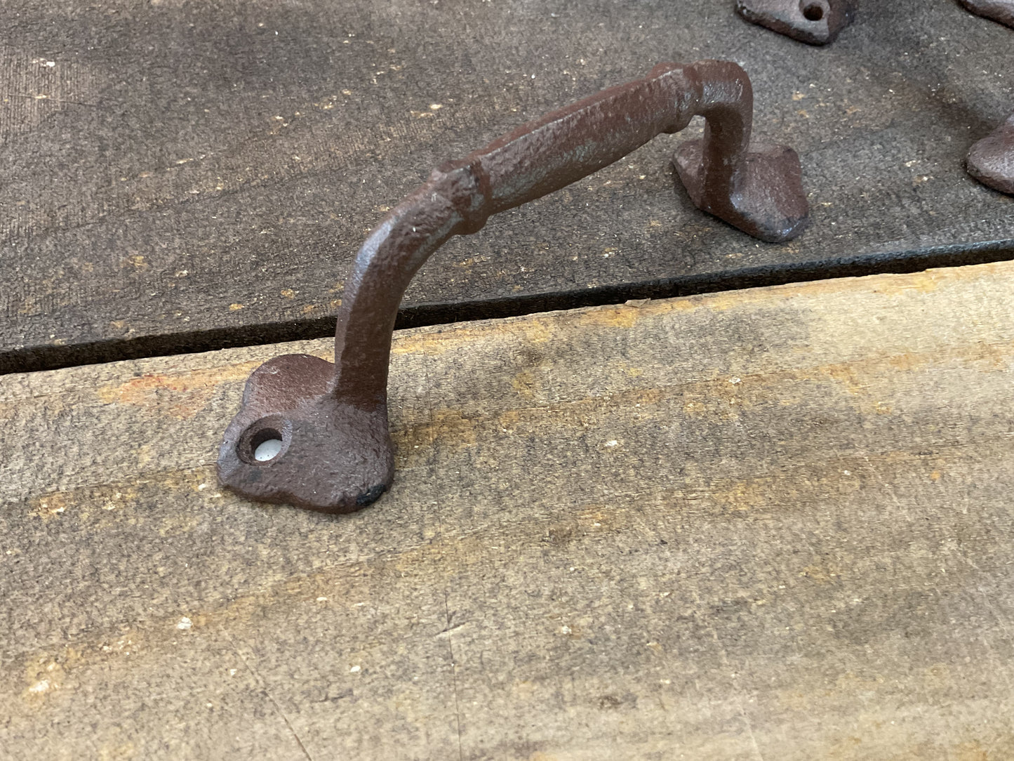 Set of 6 Vintage Rustic Style Cast Iron Drawer/ Cabinet Pulls w/ Curved Edges