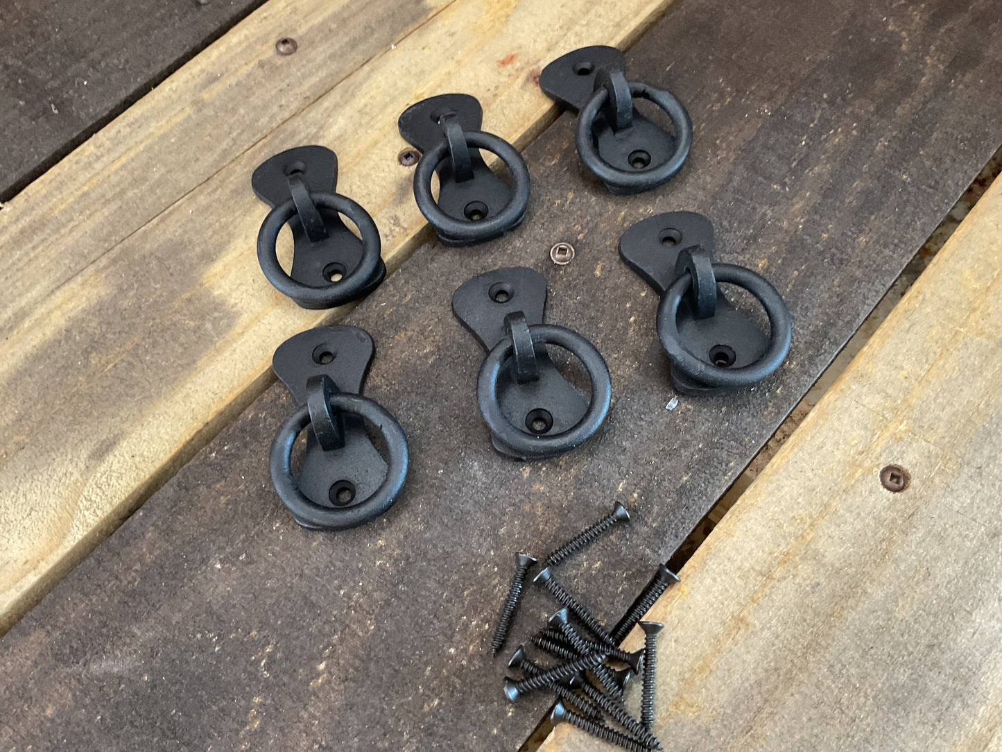 Set of 6 Vintage Style Cast Iron Cabinet/ Gate / Drawer Ring Pulls in Canvas Bag