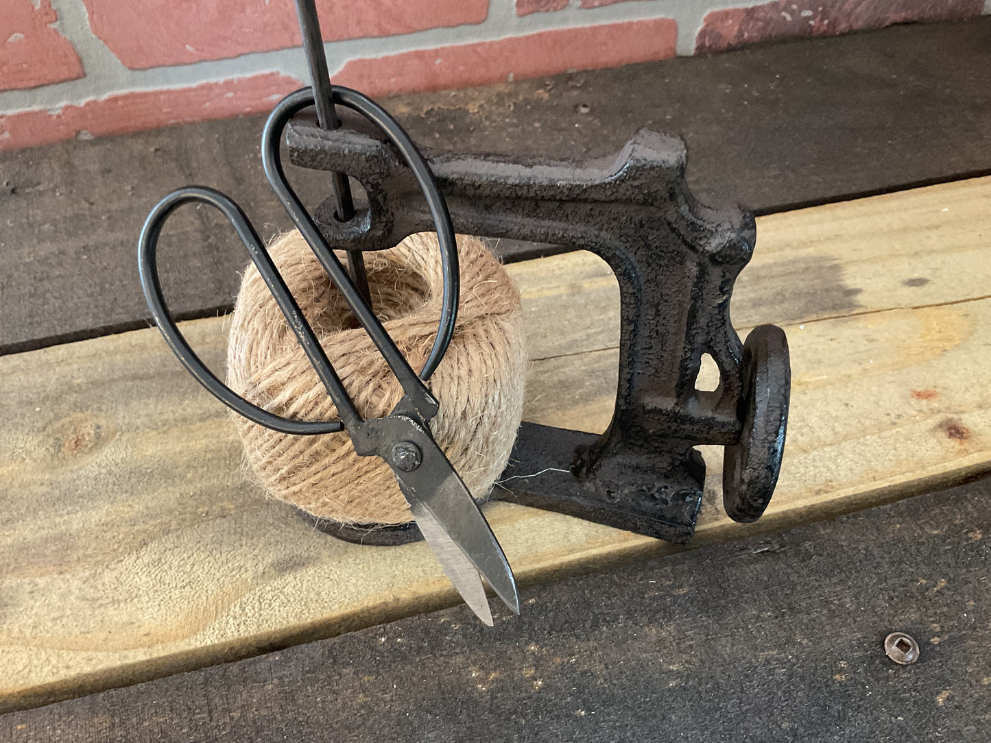 Rust Style Cast Iron Sewing Machine Twine Holder w/ Scissors
