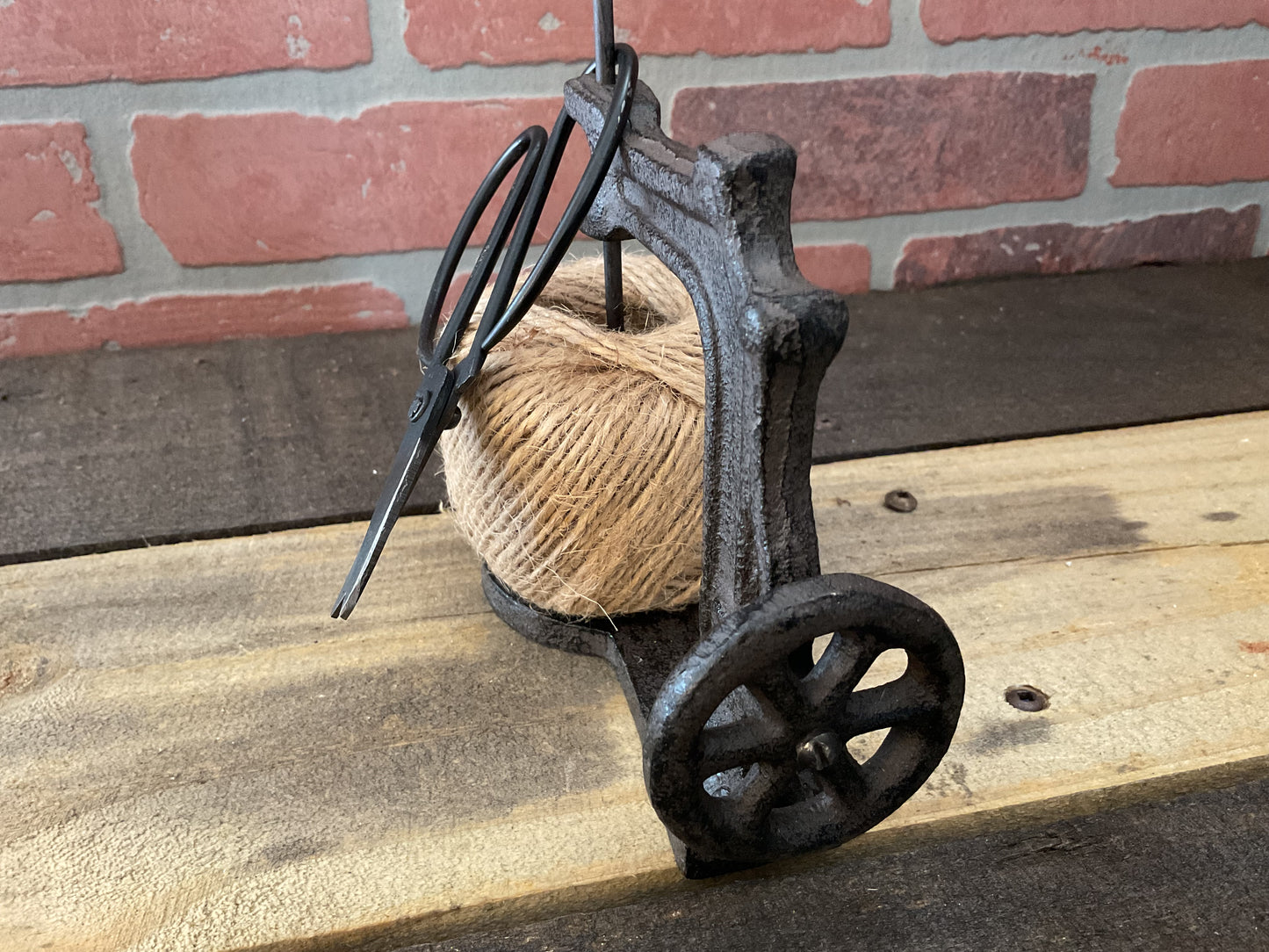 Rust Style Cast Iron Sewing Machine Twine Holder w/ Scissors