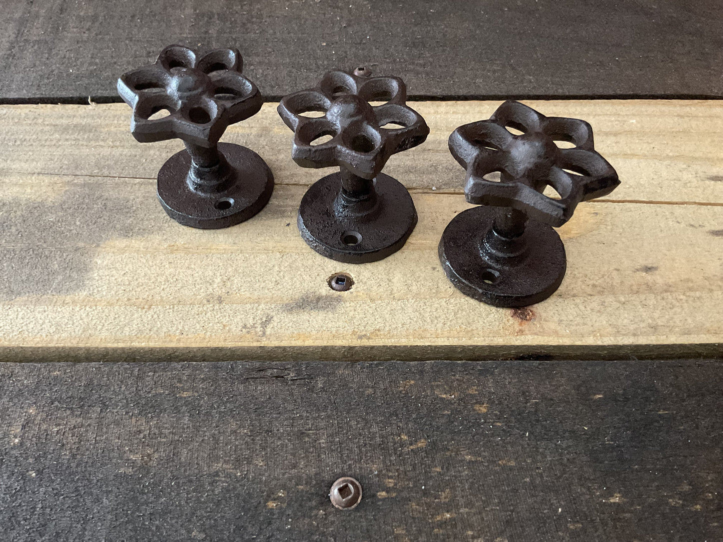 Set of 3 Vintage Rustic Style Cast Iron Flower Knobs/ Pulls/ Hangers