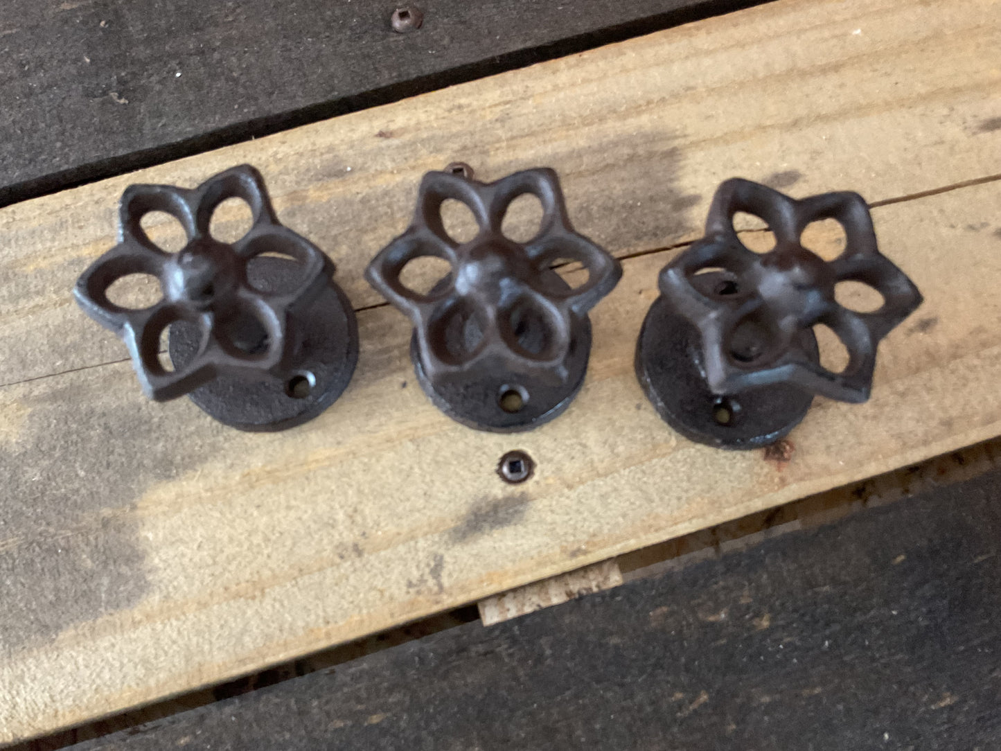 Set of 3 Vintage Rustic Style Cast Iron Flower Knobs/ Pulls/ Hangers