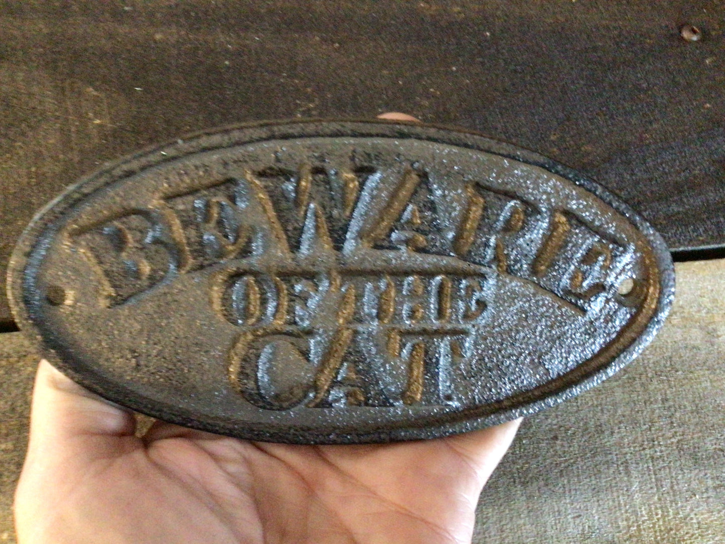 CAST IRON "BEWARE OF THE CAT" SIGN RUSTIC WALL DECOR FENCE KENNEL GATE PET GIFT