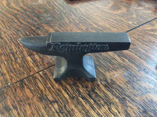 Vintage Style Large Cast Iron Remmington Anvil Paperweight Makes a great Gift